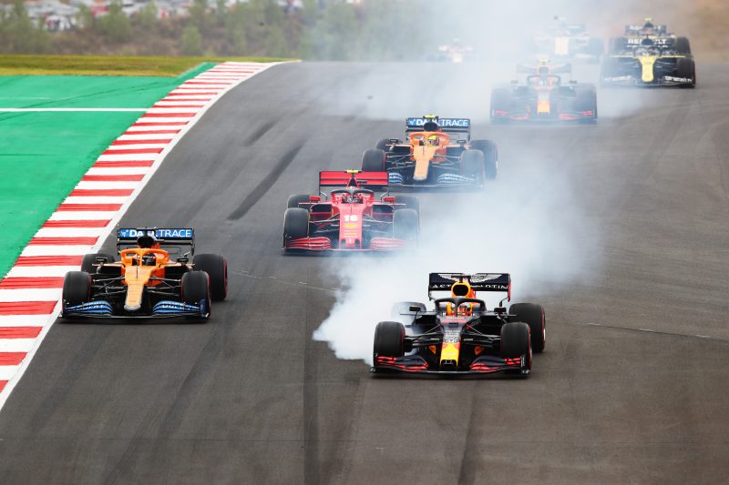 Azione durante il GP del Portogallo. | The Rulebook - Limiti di pista in Formula 1